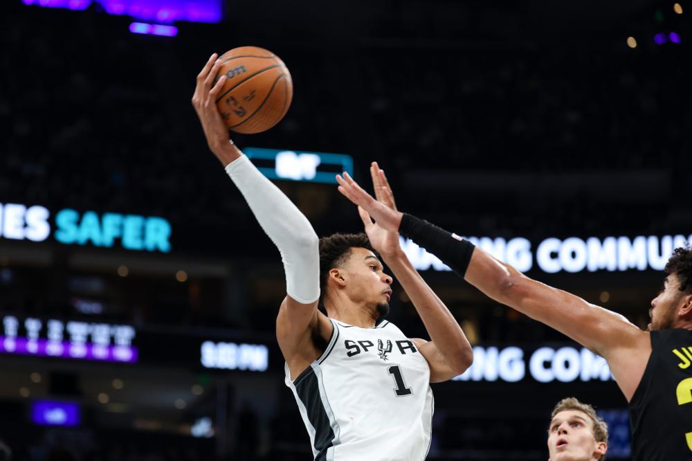 两人在赛场 两人在赛场