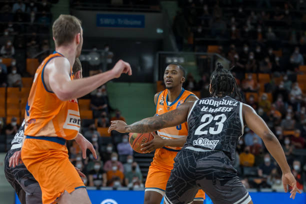 且速度快的 且速度快的