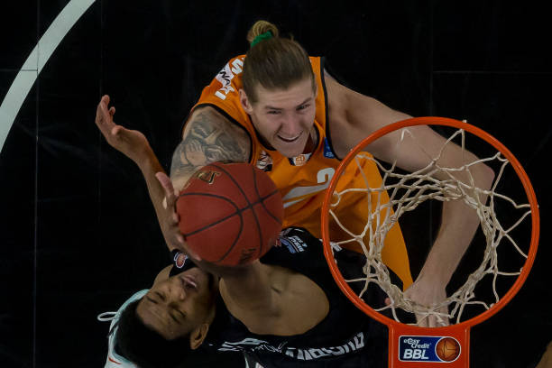 不仅象征着 不仅象征着