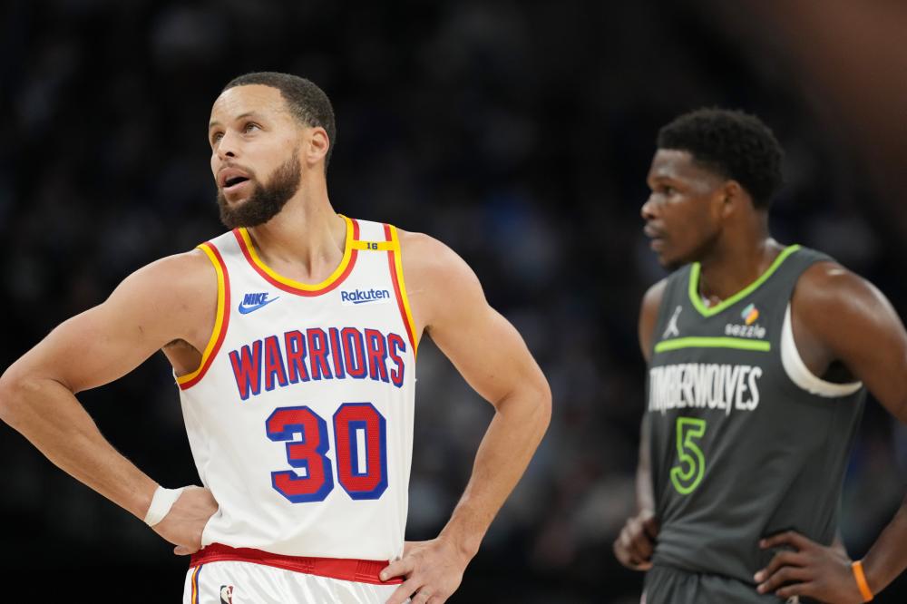 本泽马通过 本泽马通过